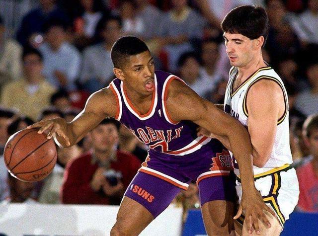 关键战术与 关键战术与