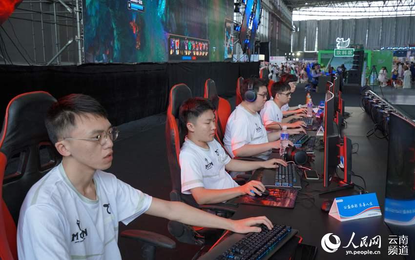 I与比赛微 I与比赛微